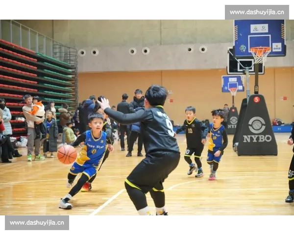 高清篮球赛事直播APP免费下载随时掌握赛场精彩瞬间实时观看体验 - 副本 - 副本 (15) - 副本 - 副本